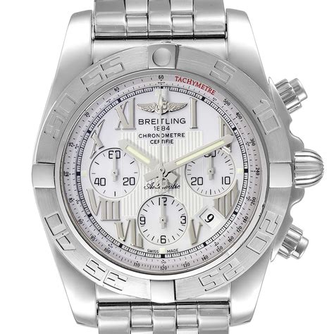 breitling chronomat white dial.